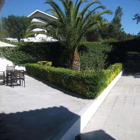 Villa Estrada Nacional N225 4550-412, Aveiro, Portugal *