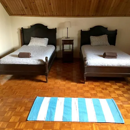 Villa Estrada Nacional N225 4550-412, Aveiro, Portugal *