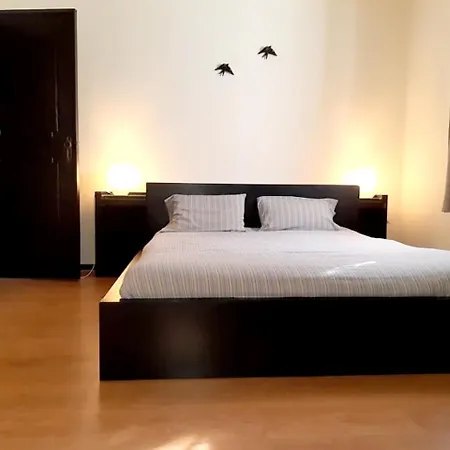 Estrada Nacional N225 4550-412, Aveiro, Portugal Villa *